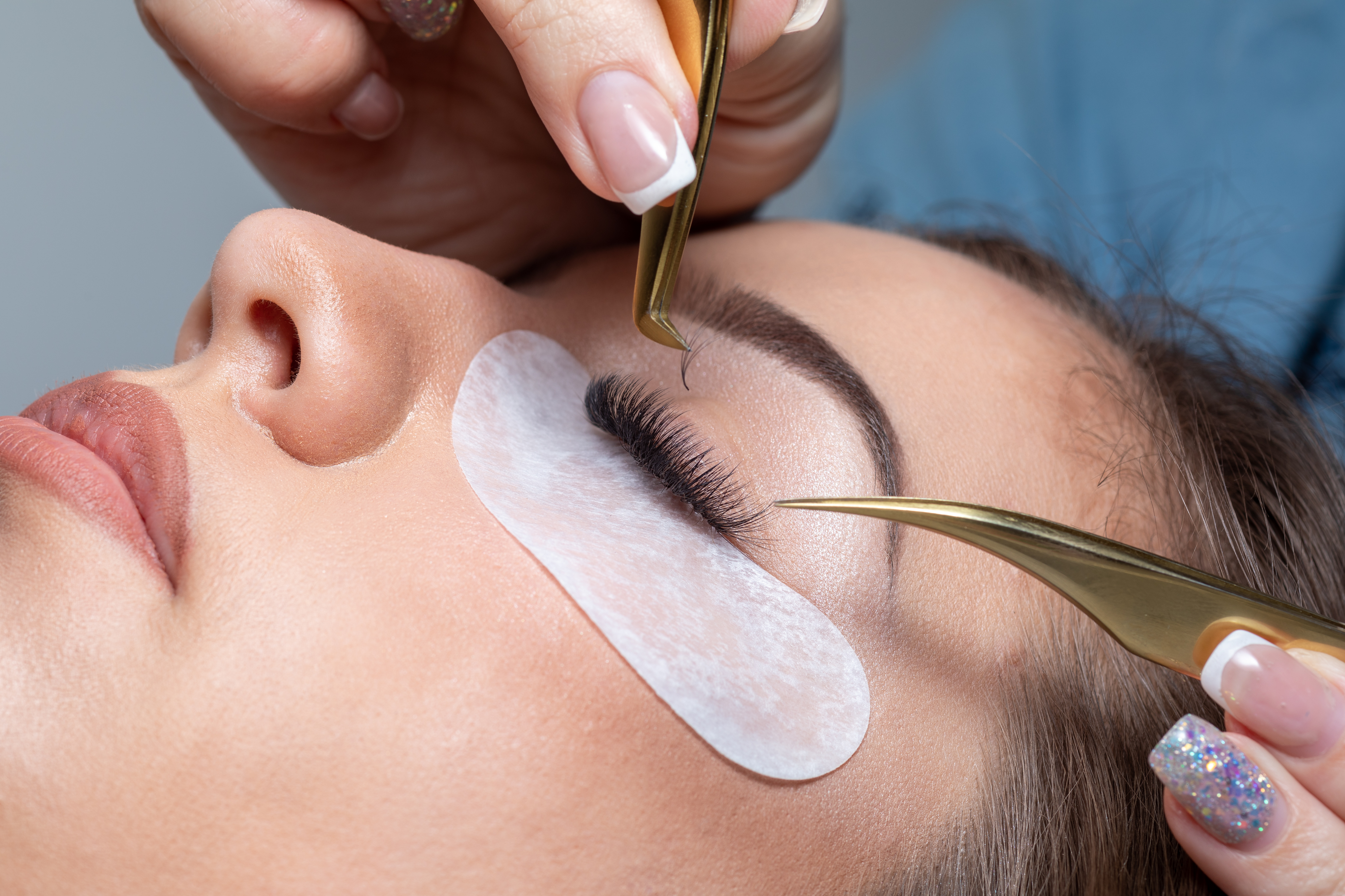 Eyelash extension service